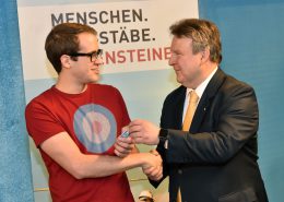 WHA Nussbaumallee, Schlüsselübergabe mit Dr. Michael Ludwig