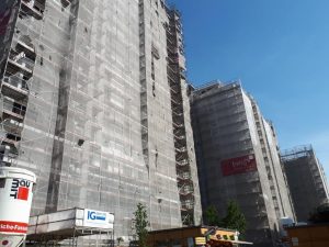 Münchner TourismusstudentInnen, Foto bojan Schnabl, 20180425_161306 BWSG-Baustelle Hauffgasse